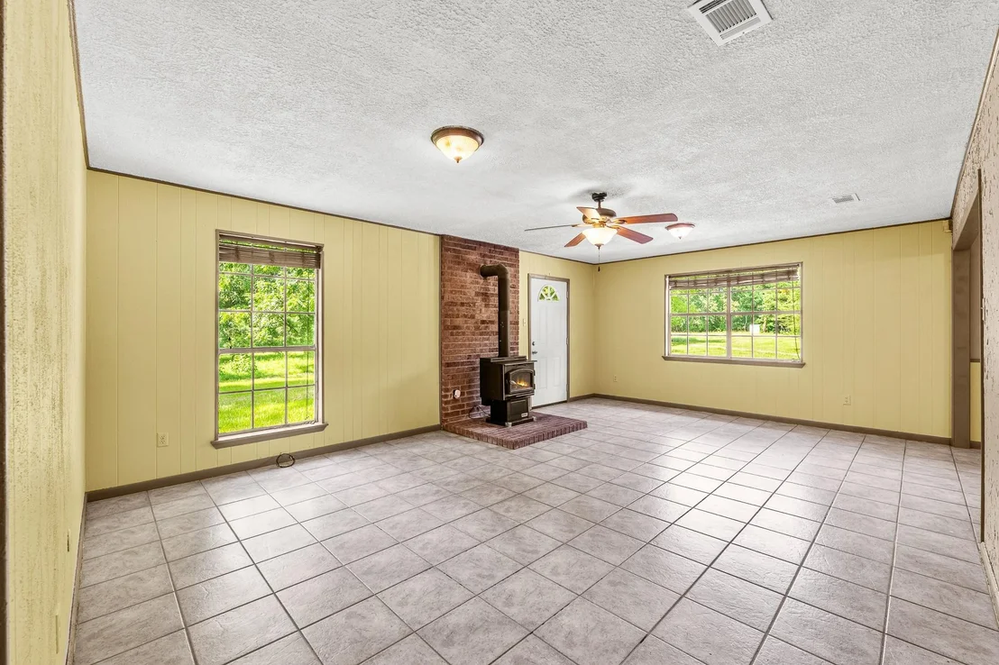 Photo of 5735 County Road 2252