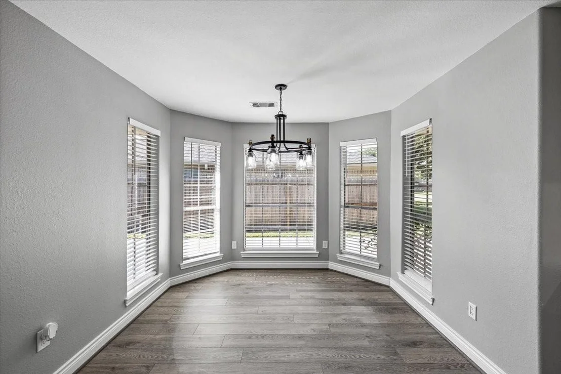 Photo of 2318 Killarney Lane
