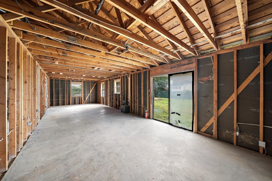 Photo of 7819 Edgeway Drive