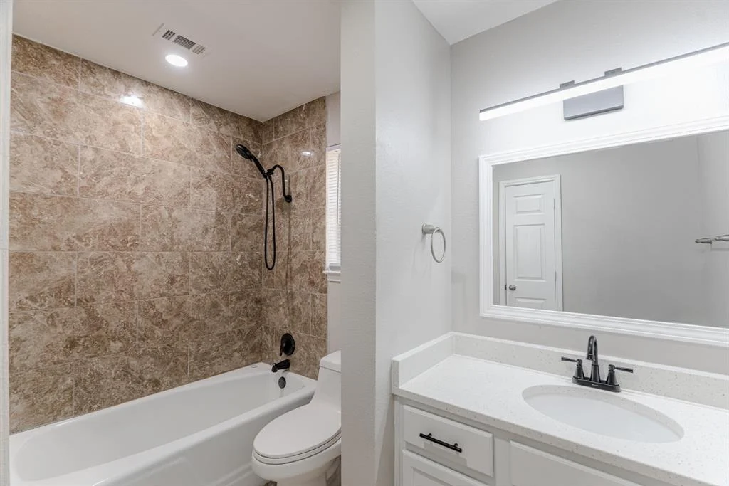 Photo of 522 Soft Shadows Lane