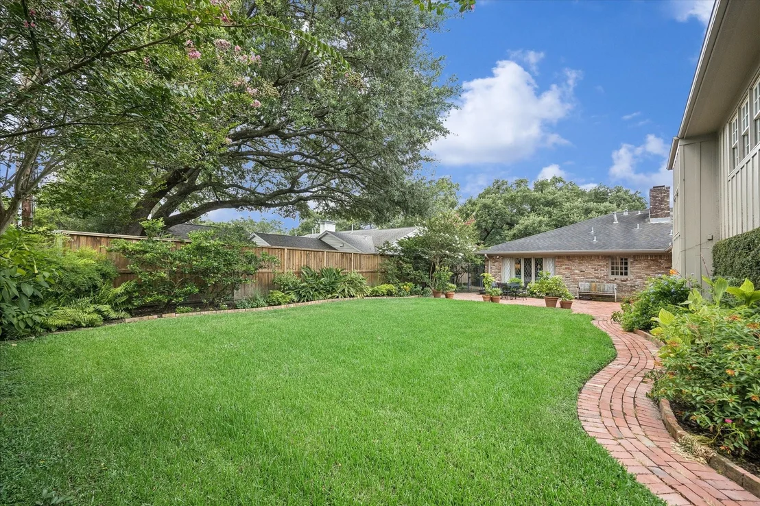 Photo of 5744 Shady River Drive