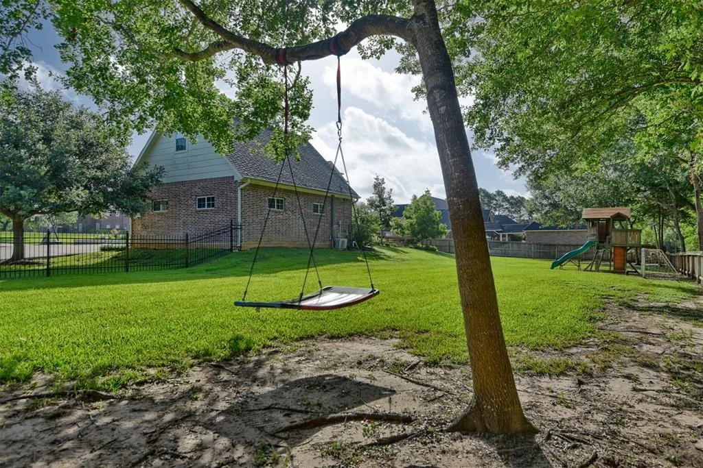 Photo of 3101 Creekside Drive