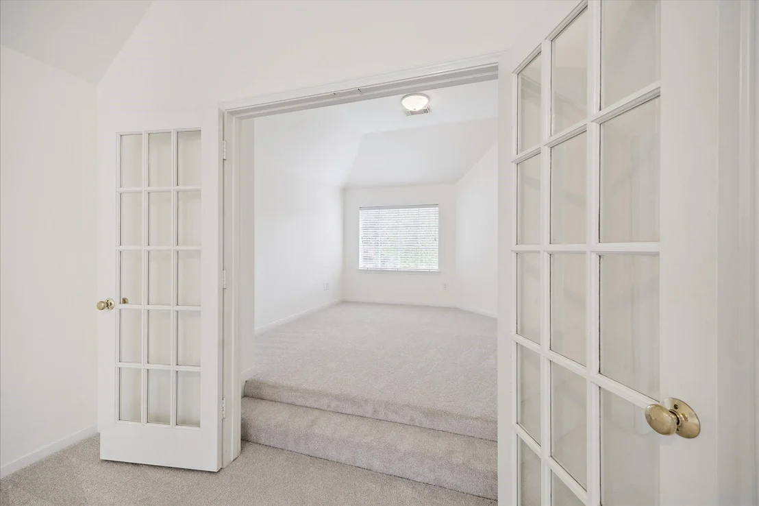 Photo of 15 Redland Place