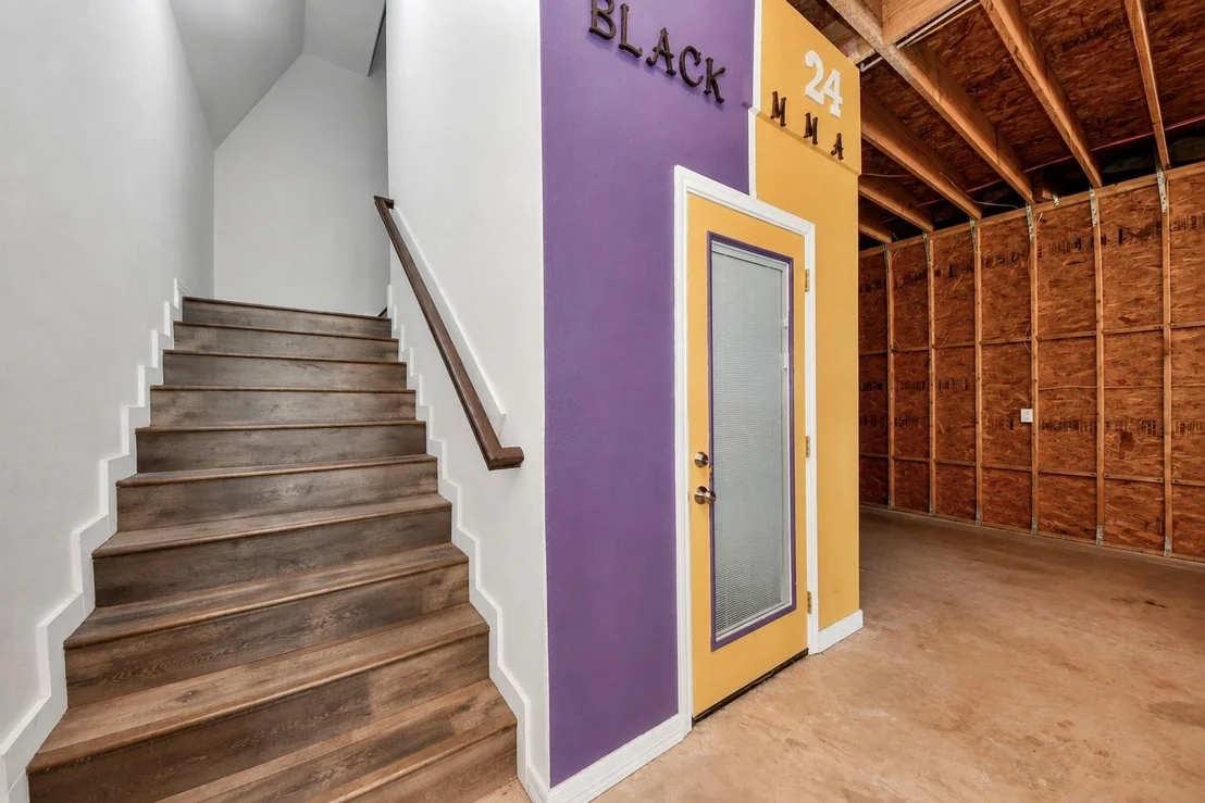Photo of 6702 Falcon Ridge