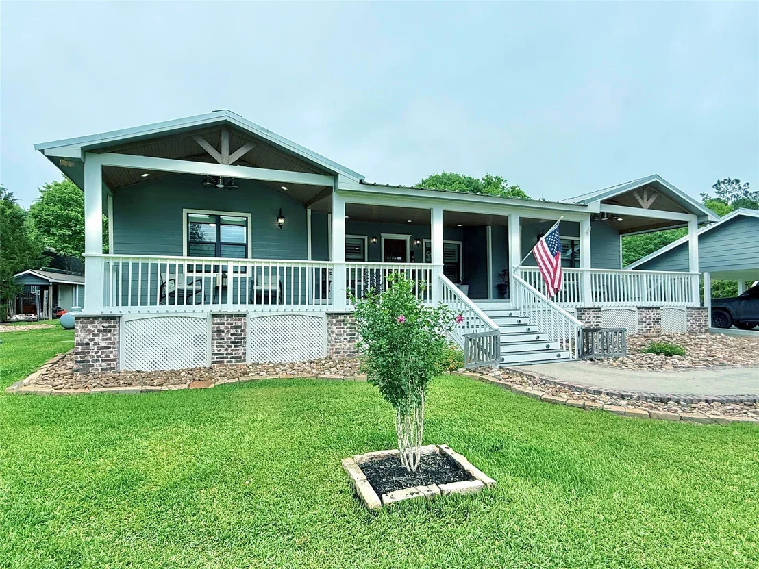 Photo of 12220 Shepard Hill Road