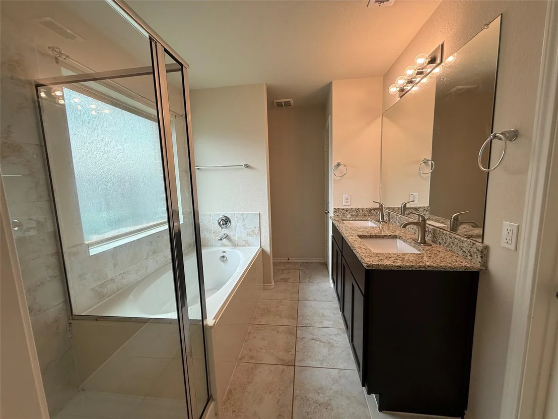 Photo of 10926 Clearsable Lane