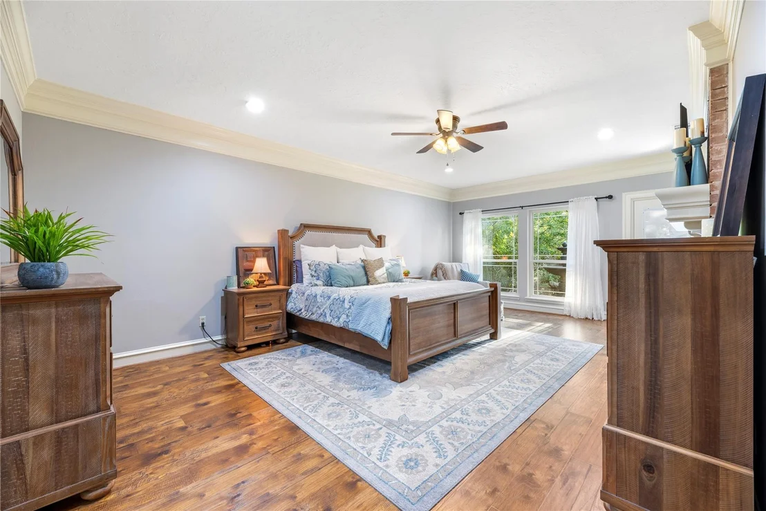 Photo of 2933 E Elm Circle