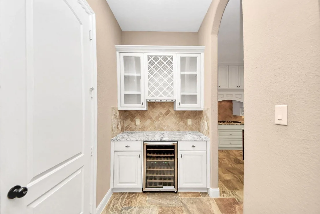 Photo of 102 Stonecrop Place