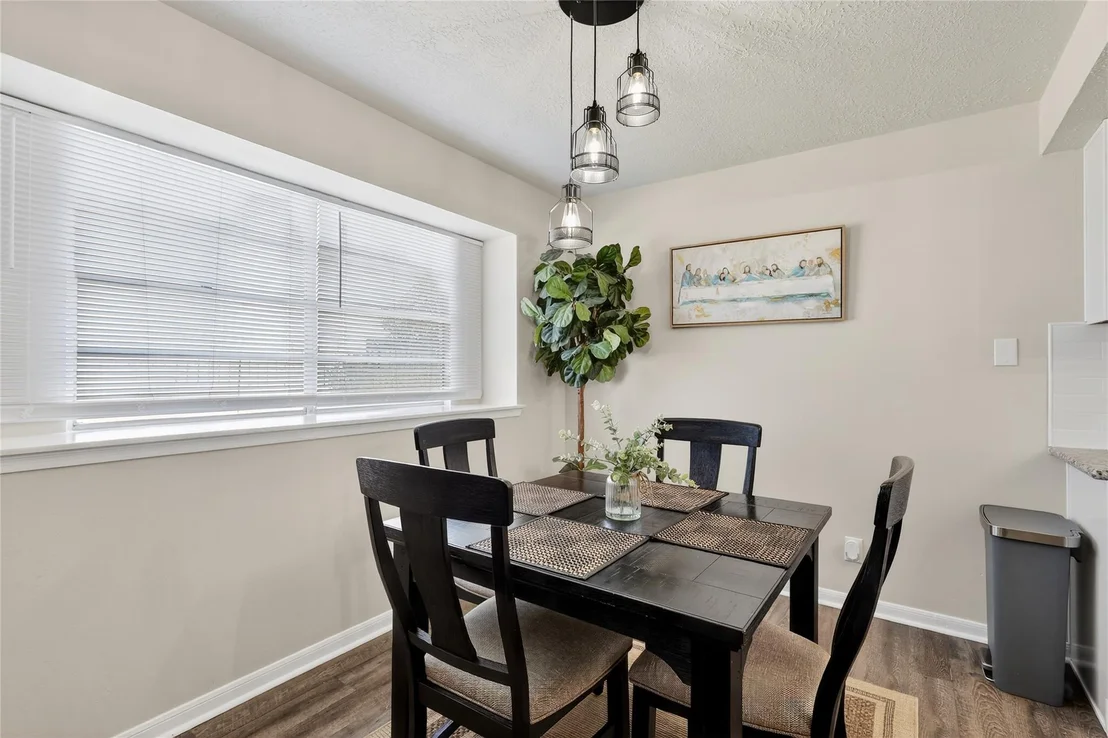 Photo of 9514 Marblemount Drive