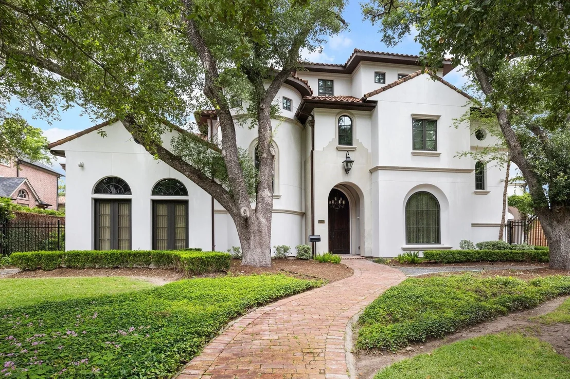 Photo of 5556 Lynbrook Drive