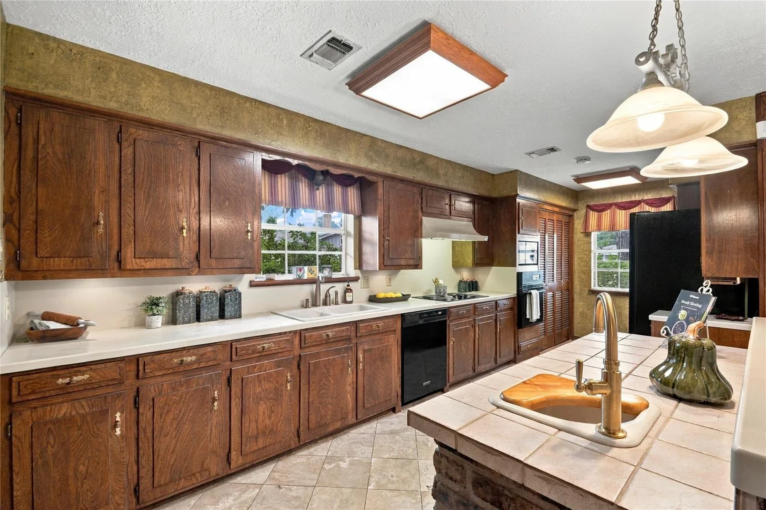 Photo of 203 Ballantrae Lane