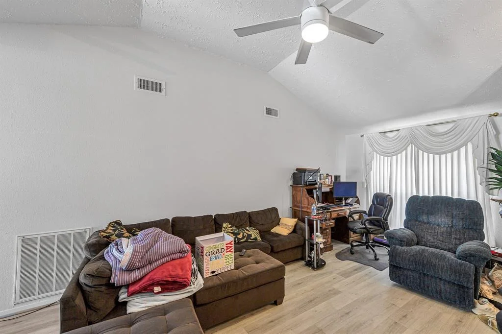 Photo of 3822 Quiet Place Drive