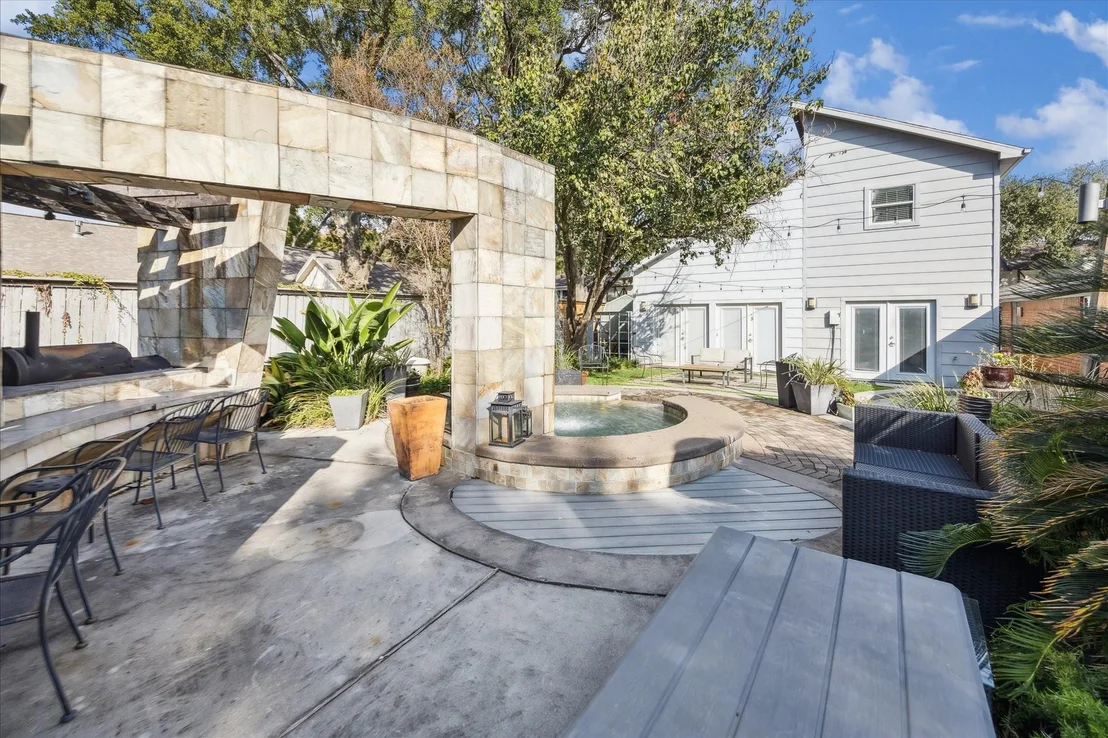 Photo of 10102 Knoboak Drive