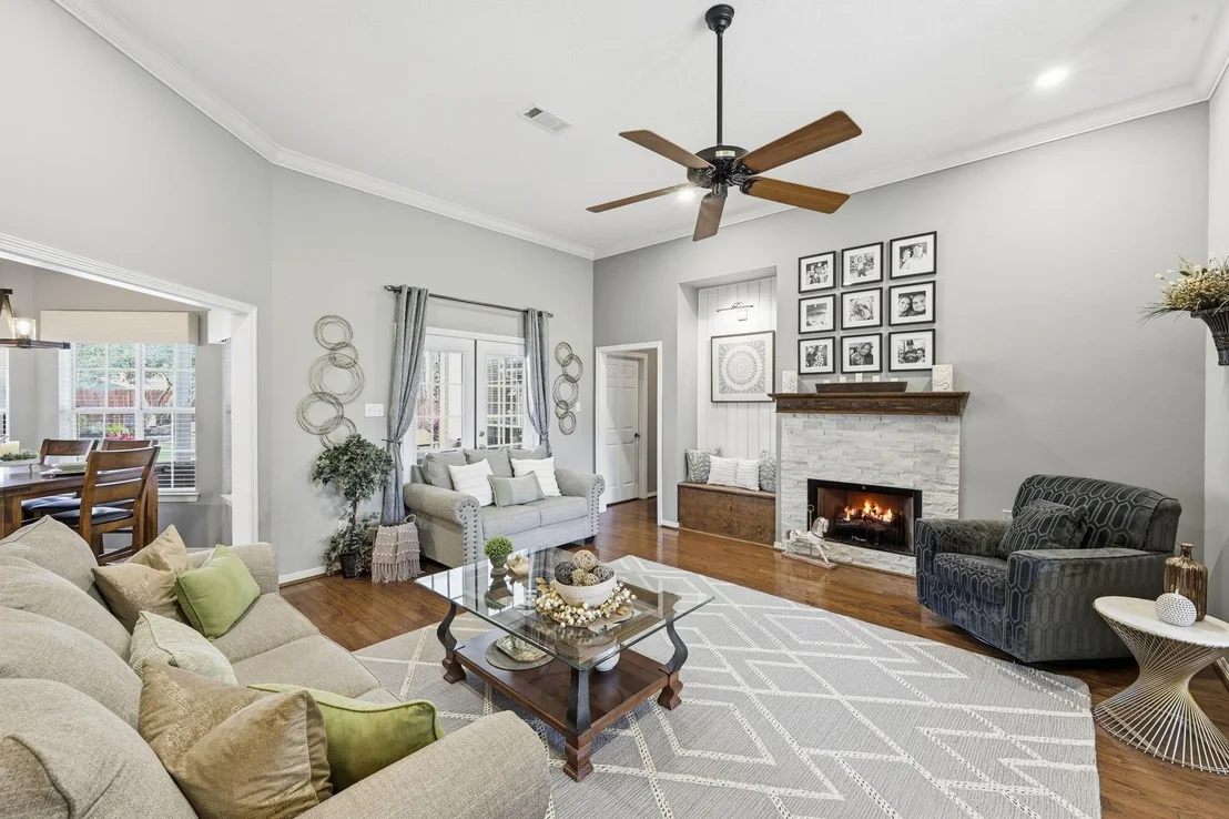 Photo of 1250 Heritage Lane