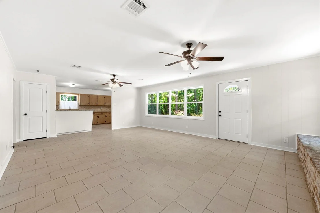 Photo of 8330 Elm