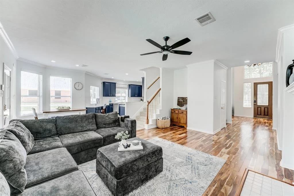 Photo of 10811 Silverado Trace Drive