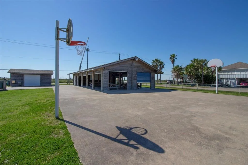 Photo of 16906 Beachcomber