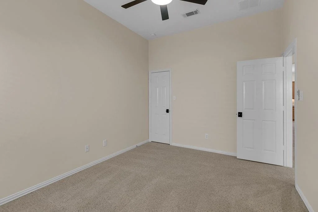 Photo of 215 Briar Trace Lane