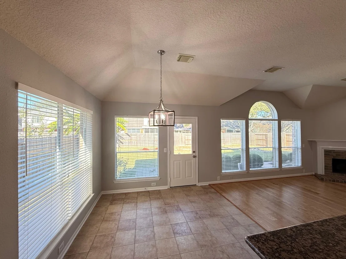 Photo of 7411 Maple Run Drive