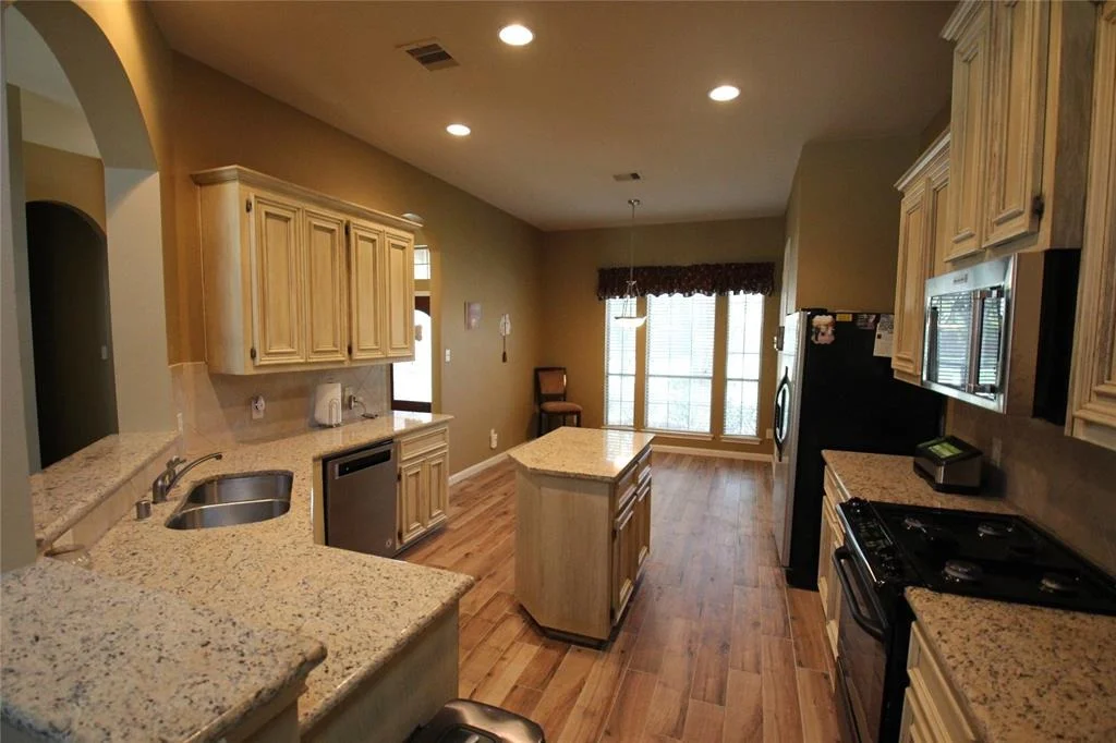 Photo of 26819 Cascade Woods Lane