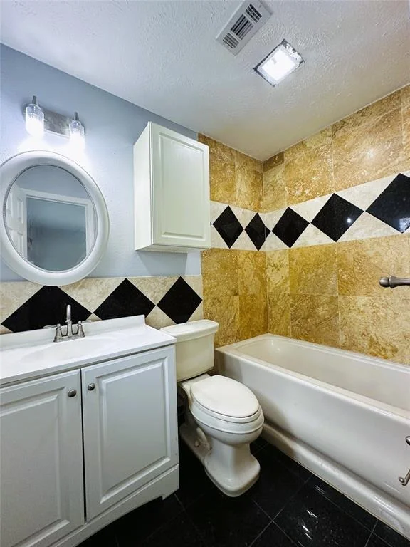 Photo of 15006 Grassington Drive