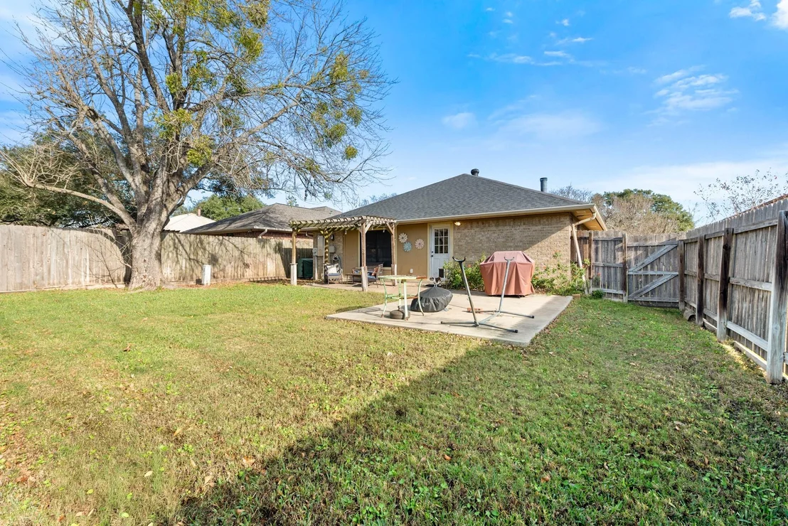 Photo of 4016 Windfree Drive