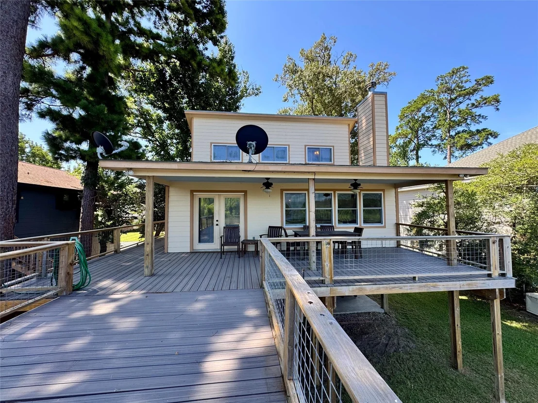 Photo of 83 Lakeside