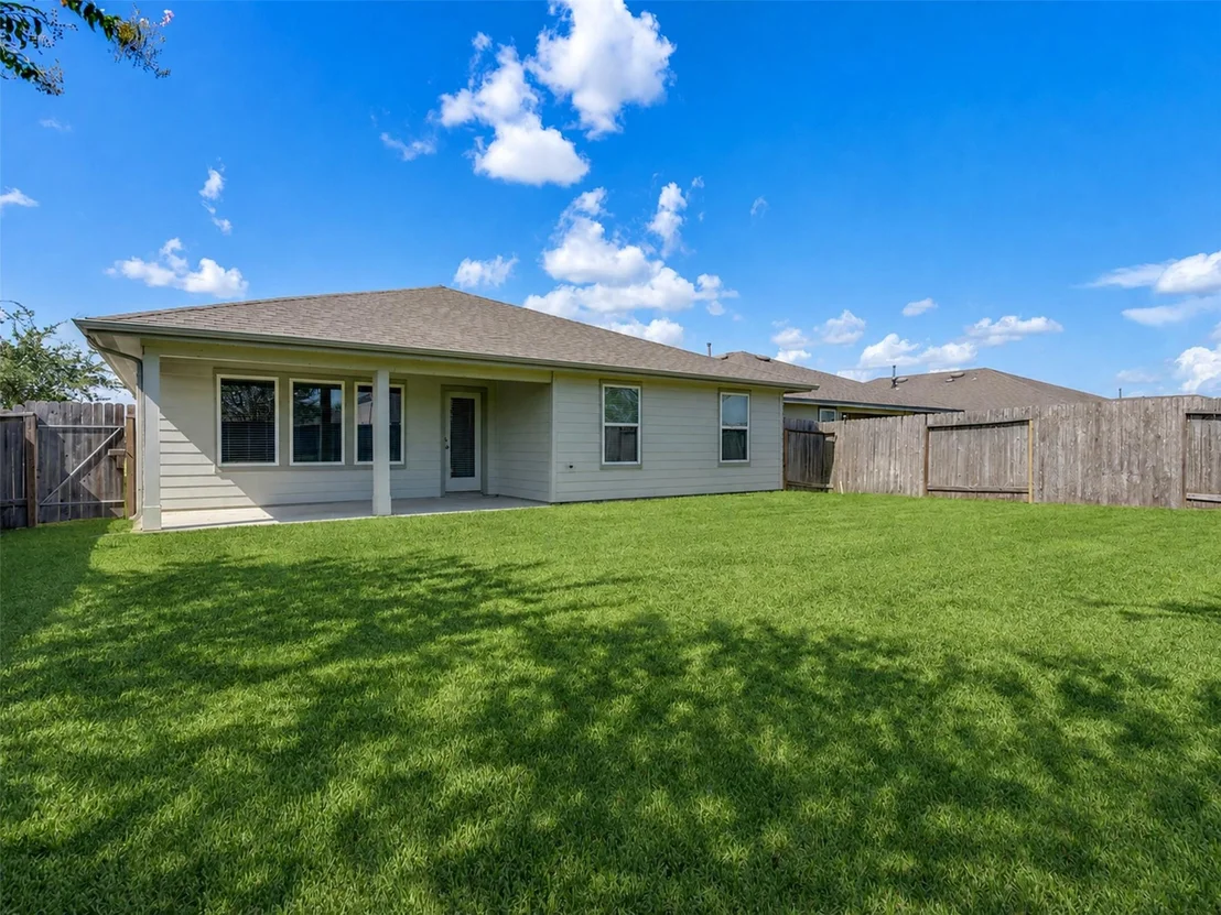 Photo of 818 Betsy Hill Drive