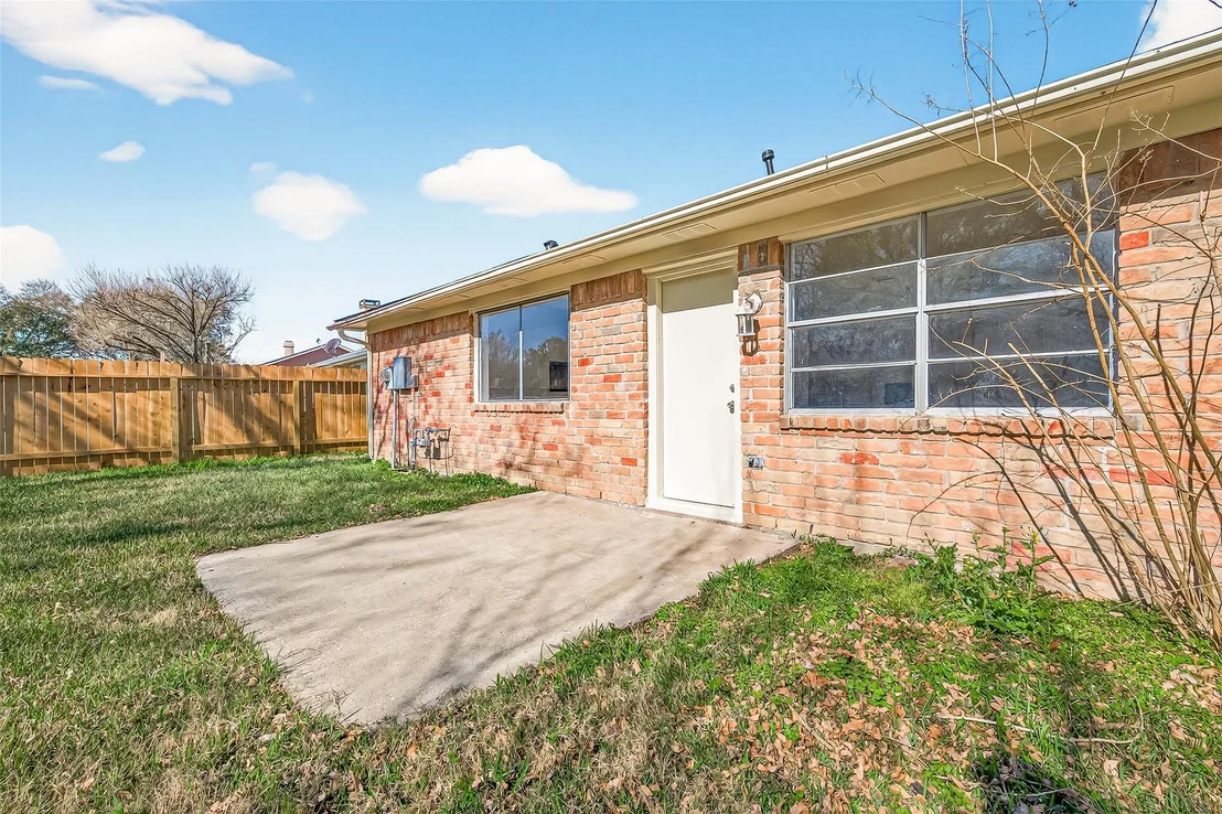 Photo of 3631 Brier Gardens Drive