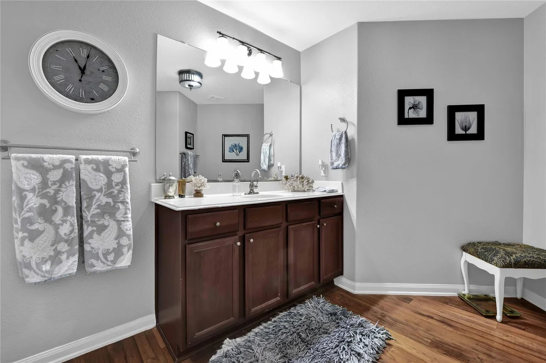 Photo of 1827 Garnet Breeze Drive