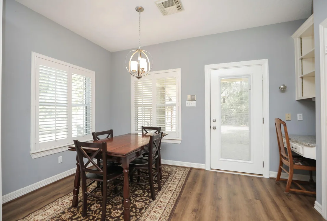 Photo of 21610 Meadowsweet Drive