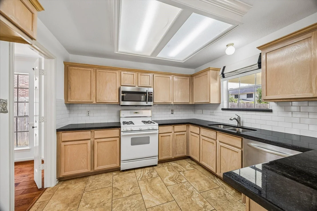 Photo of 734 W Clady Drive