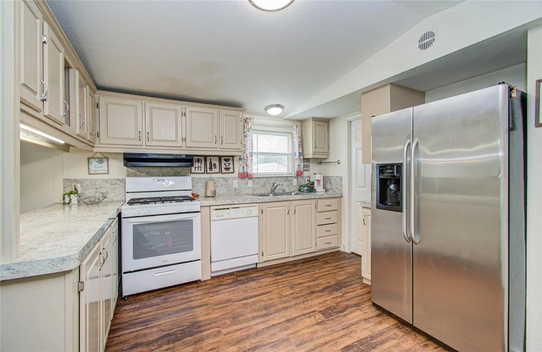Photo of 36 W Old Field Drive