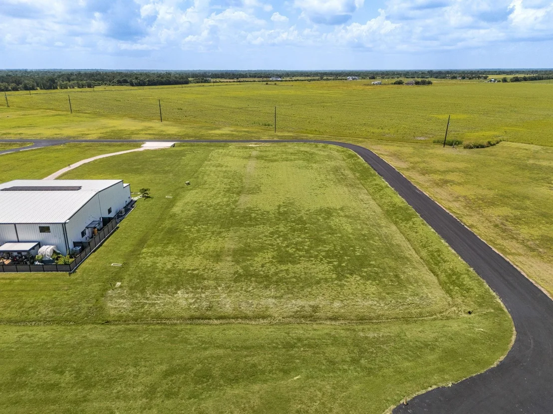 Photo of 7915 Meteor Drive