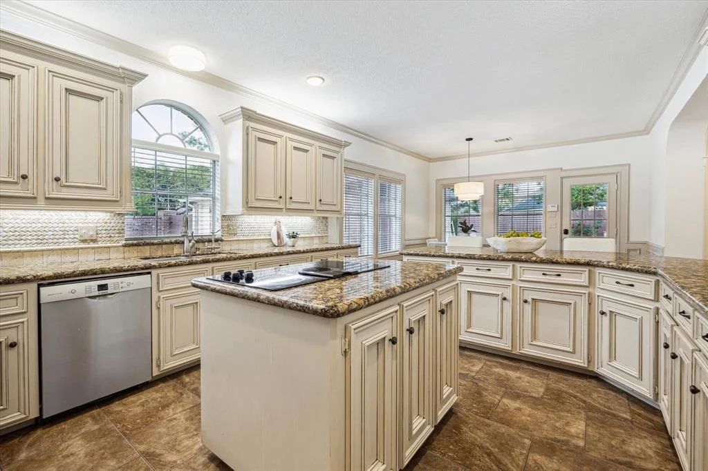 Photo of 1703 Windsor Park Drive