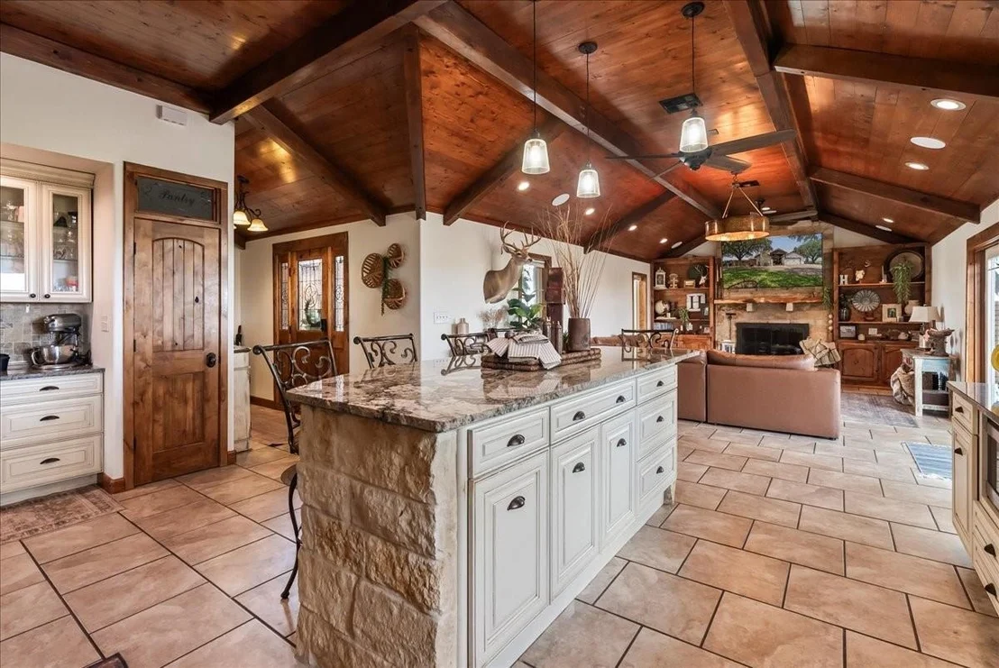 Photo of 9795 County Road 2249