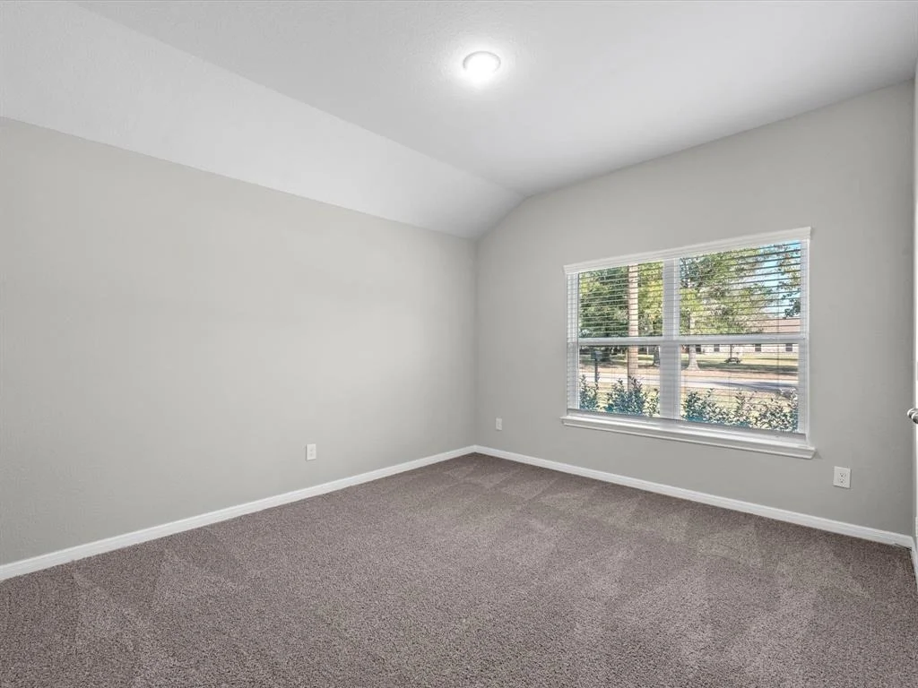 Photo of 212 Cain Road