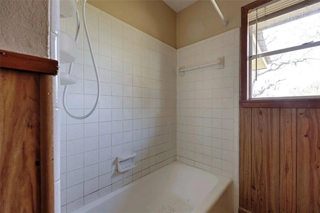 Photo of 1168 County Road 450