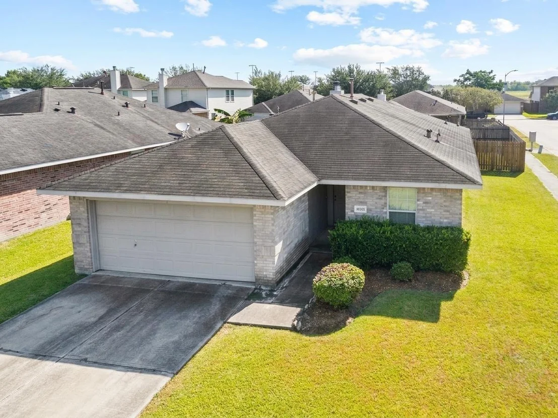 Photo of 8202 Greenleaf Street