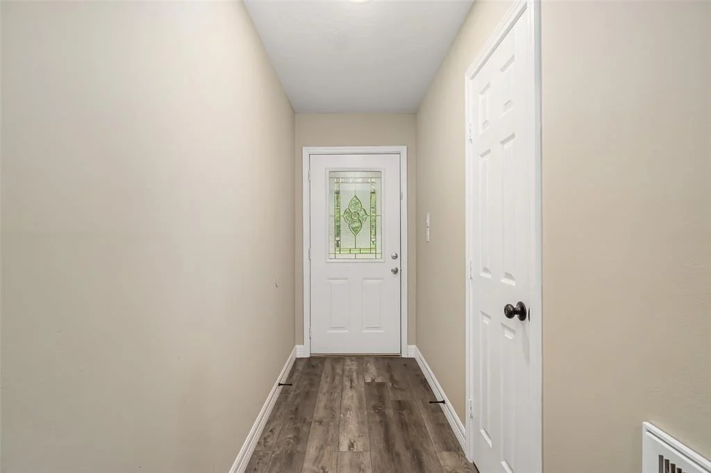 Photo of 16110 Reseda Circle