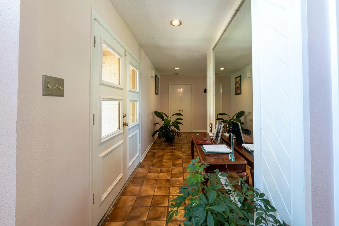 Photo of 7926 Quail Meadow Drive