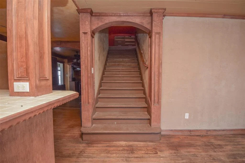 Photo of 529 W 4th Street