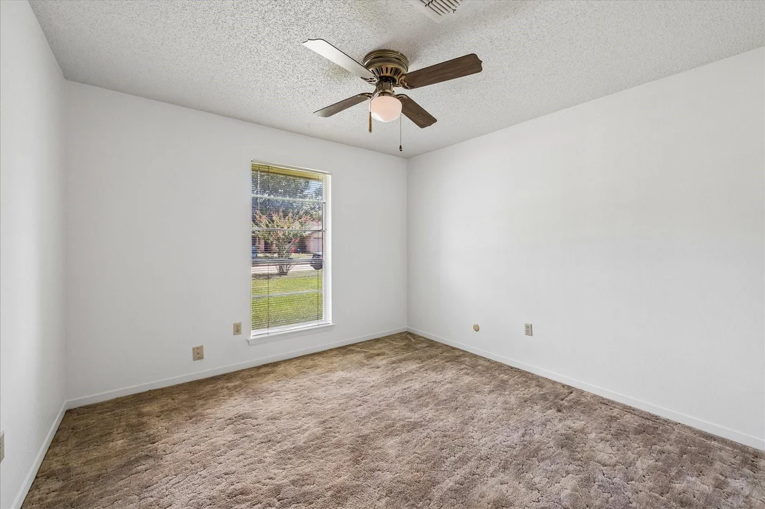 Photo of 6002 Weeping Willow Road