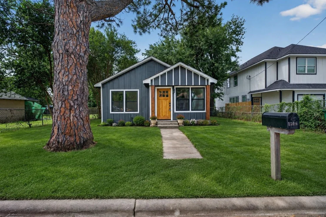 Photo of 1506 Clay Street