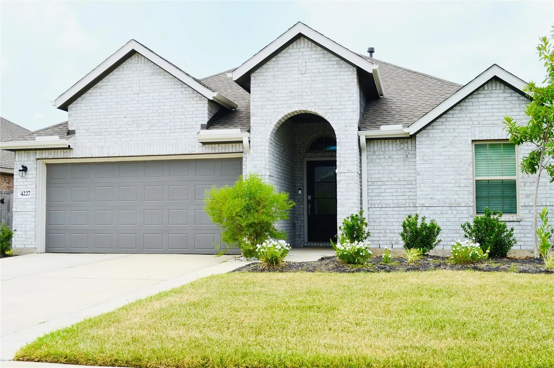 Photo of 4227 Sterling View Boulevard