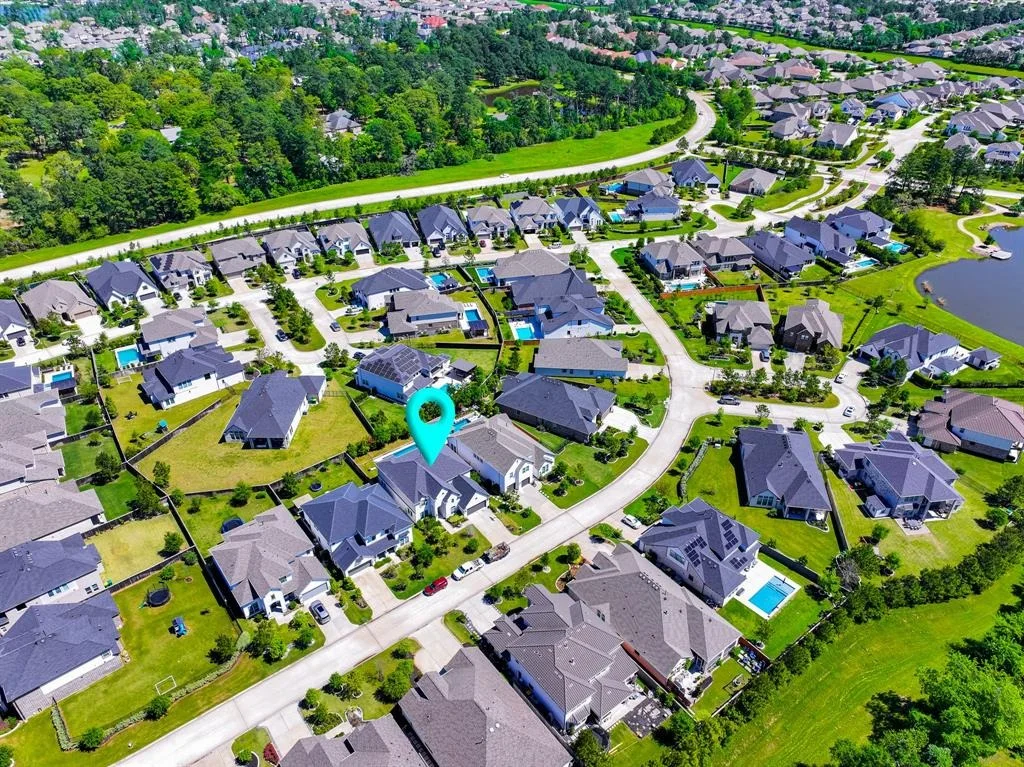 Photo of 32 Snowdrop Lily Drive