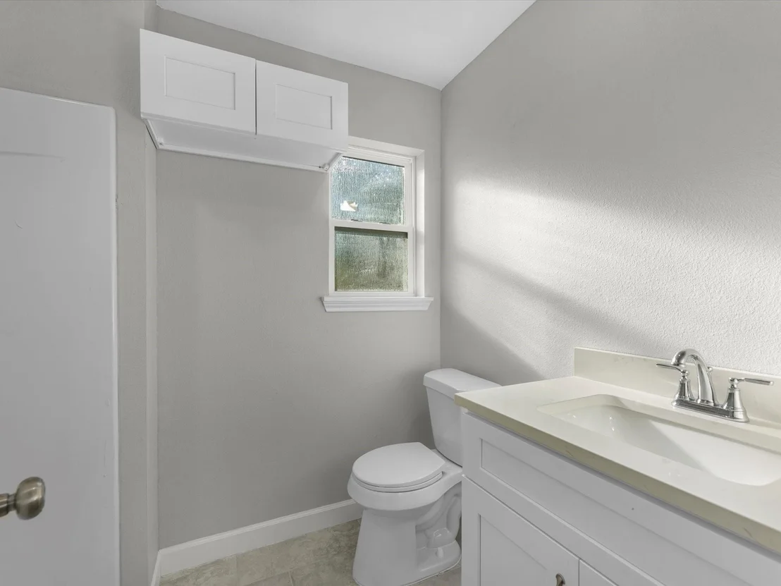 Photo of 609 Debbie Lane