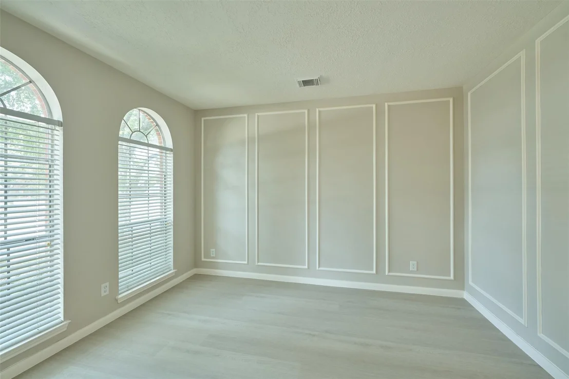 Photo of 12415 Shadowknoll Drive