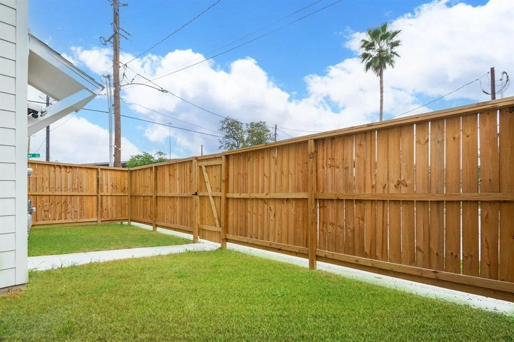 Photo of 5719 Elysian Street