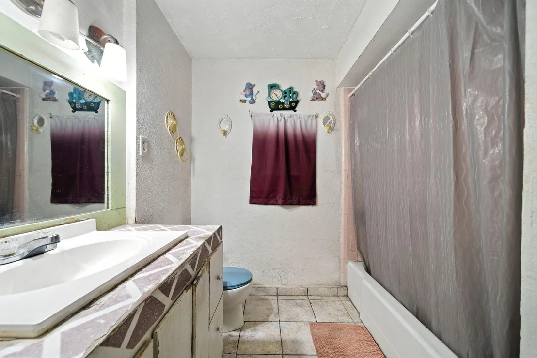 Photo of 4924 Park Drive